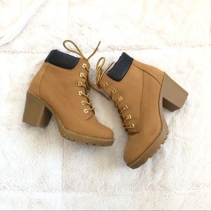 combat heeled boots